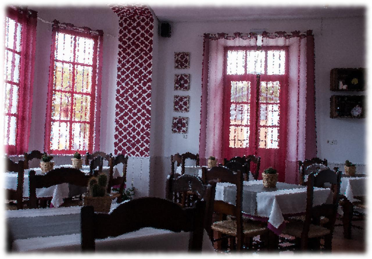 Hostal- Restaurante Estacion Via Verde オルベラ エクステリア 写真